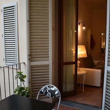 Apartman I Navicellai Tramway And Parking 8 Min To Center *